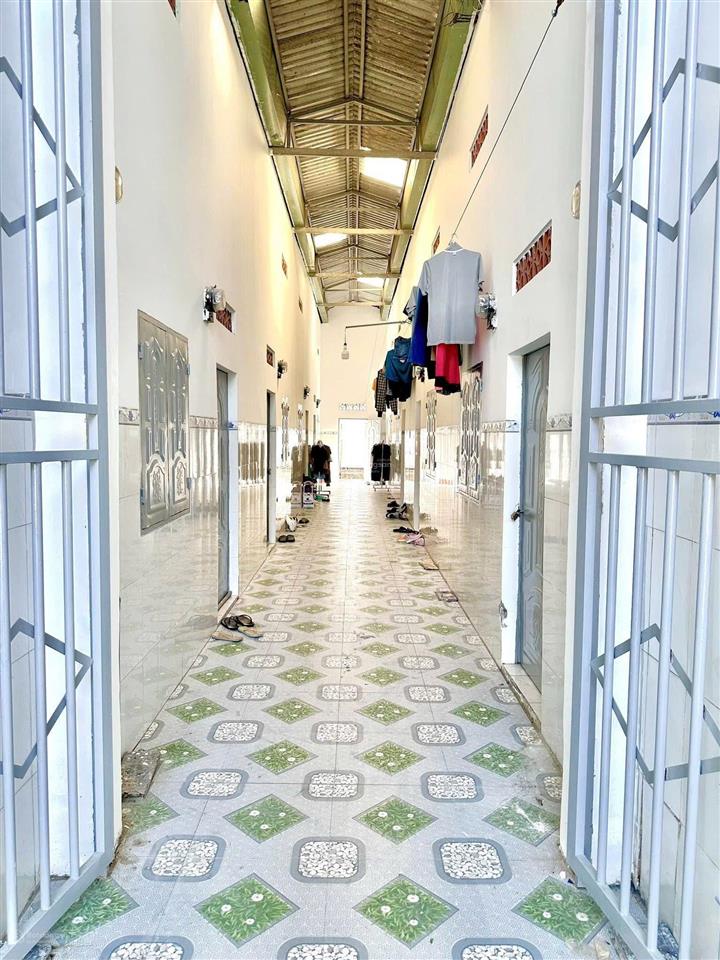 Dãy trọ 300m2 liền kề ngay kcn becamex mới tại đ. d11, lai uyên, bàu bàng giá cực tốt chỉ 850tr
