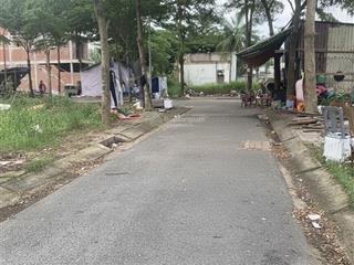 Lô đất vàng 81m2 lê văn lương phước kiển  khu đồng bộ đường nhựa xe hơi 6m  sổ vuông  xây tự do