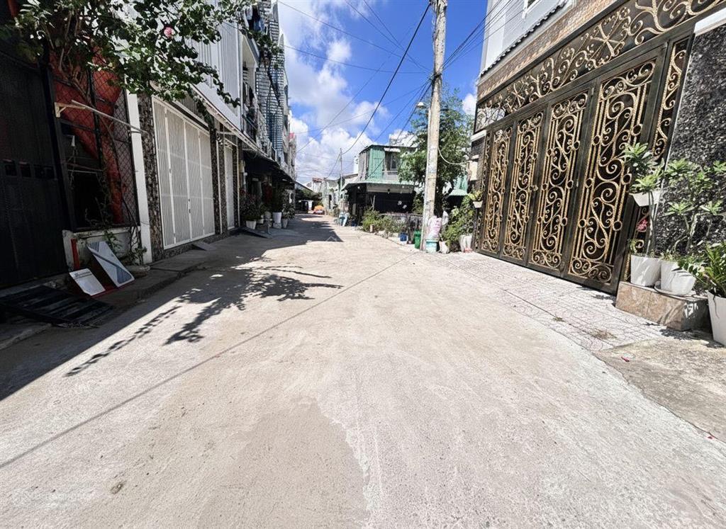 Lô đất hiếm 2 mặt tiền 96m2 huỳnh tấn phát, nhà bè, kề quận 7, hẻm 6m xe hơi tránh, thông tứ hướng