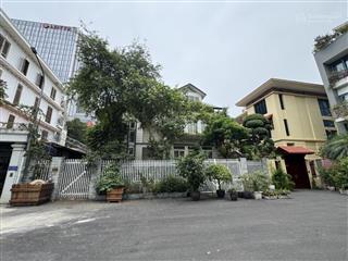Bán biệt thự liền kề phố đốc ngữ  ba đình  38,2 tỷ
