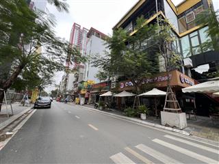 Bán nhà phố quần ngựa, vỉa hè rộng  kinh doanh đỉnh  mặt tiền lớn. 86m2  36 tỷ