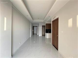 Hàng hiếm căn 2pn2wc 61m2 có sẵn 1 vài nội thất giá chỉ 1,920 tỷ bao sang tên, có ban công cực mát