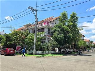 Bán biệt thự 204 nguyễn văn hưởng, p. thảo điền, quận 2, 10x16m, tường villa 0934 161 ***