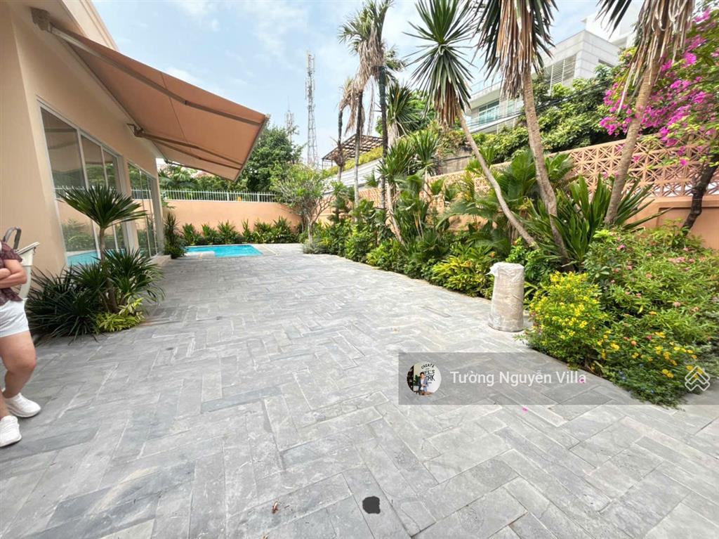 Bán biệt thự gần sông sài gòn 10 đường số 6, thảo điền, q2 | 28x30m | tường villa 0934 161 ***