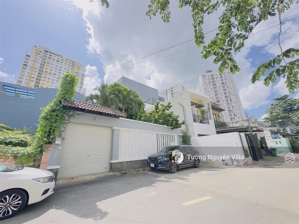 Bán biệt thự 15 đường 64, phường thảo điền, quận 2 | 308m2 | 175tr/m2 | tường villa 0934 161 ***