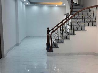 Bán nhà phân lô, ô tô đỗ cửa, 45m2, 4 tầng, giá 4,5 tỷ, vạn phúc, thanh trì, hà nội