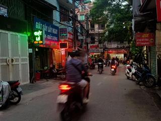 Mặt bằng kinh doanh phố chùa bộc. dt 40 m  5 tầng  mt 3,3 m  giá 13 tỷ.