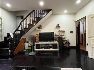 Mặt phố nguyễn biểu, bán 100m2 tầng 2 bt cổ quán thánh, ba đình