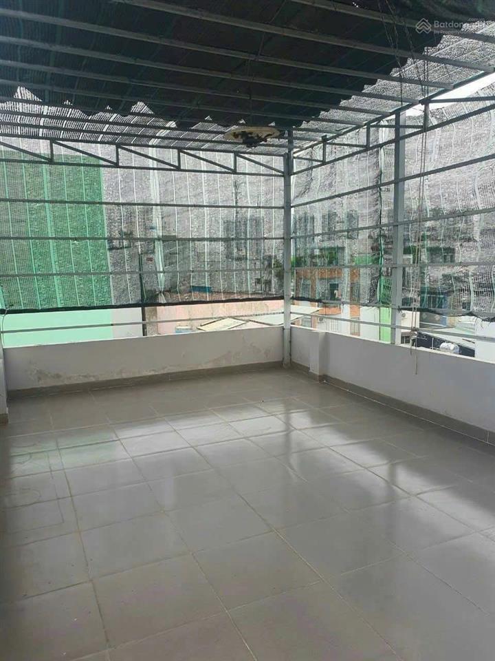 Bán nhà 4 tầng khu làng ốc, xe hơi đến nhà 48m2(4x12), 4 pn 7 tỷ 900tr quận 8