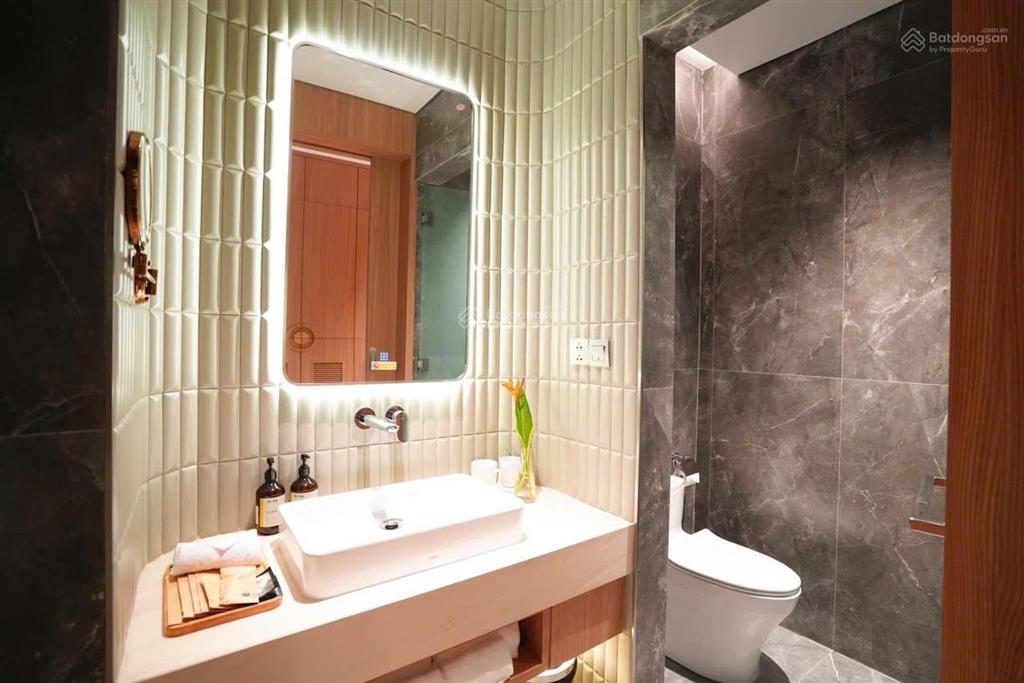 Bán nhanh bt regal victoria ven biển  5pn  sổ hồng lâu dài  khai thác dòng tiền 80tr/tháng