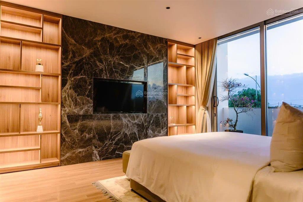 Bán nhanh bt regal victoria ven biển  5pn  sổ hồng lâu dài  khai thác dòng tiền 80tr/tháng