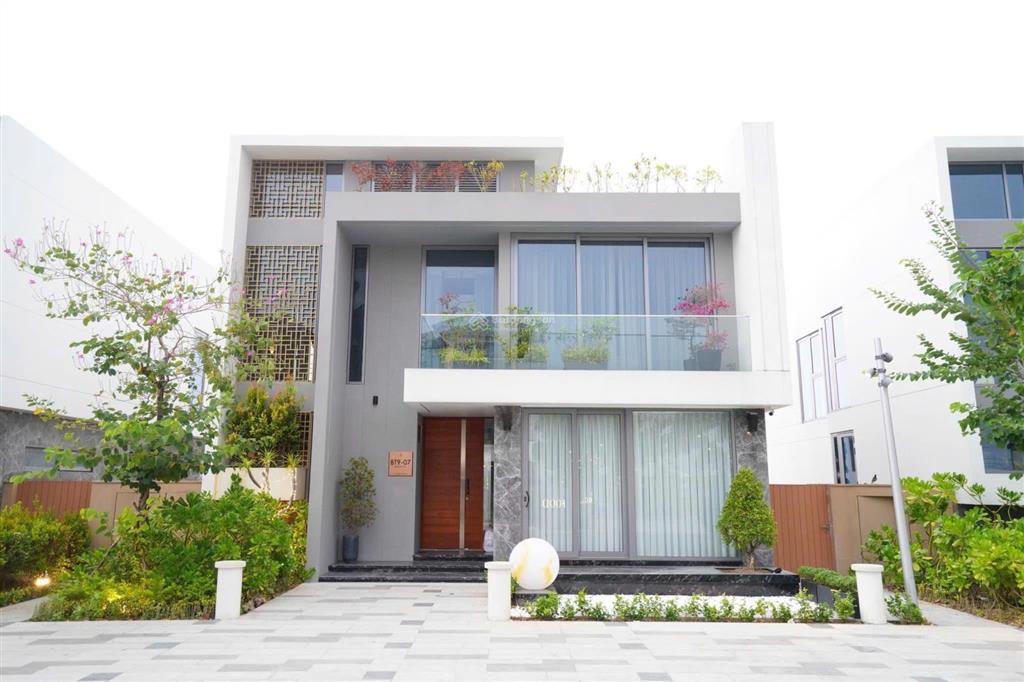 Bán nhanh bt regal victoria ven biển  5pn  sổ hồng lâu dài  khai thác dòng tiền 80tr/tháng
