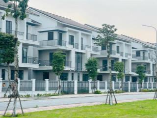 Biệt thự centa riverside vsip từ sơn 200 m² giá f0 13,8 tỷ, chiết khấu 10%