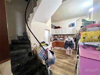 Bán nhà nguyễn văn nghi gò vấp đẹp ở ngay 41m2 2 tầng hơn 4 tỷ xíu gần đh công nghiệp