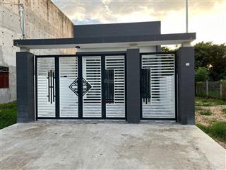 Nhà cấp 4 mới xây dựng mặt tiền đường nhựa lớn tại phước hải, long đất, brvt  1,9 ty