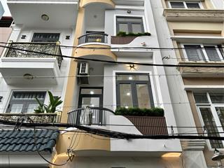 Ngộp! bán 2 tỷ 350 nhà 32m² đường huỳnh văn bánh, p11, phú nhuận. xây 4 tầng hẻm 8.5m sổ riêng