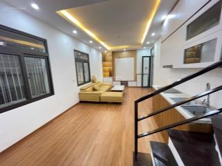 Tập thể đhsp sổ 46/140 tầng 4 duplex 5 ,nhà lô góc cực rộng thoáng mát 3 bề giá 4,4 tỷ