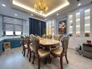 Vin370m hoàn thiện nội thất đẹp, vào ở luôn đón hè cực mát. giá chỉ 11ty