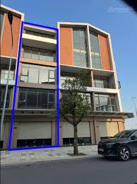 54m xây hoàn thiện sẵn 3 tầng, vào ở luôn sổ lâu dài, cạnh biển hồ 4mùa  vịnh thiên đường rất đẹp