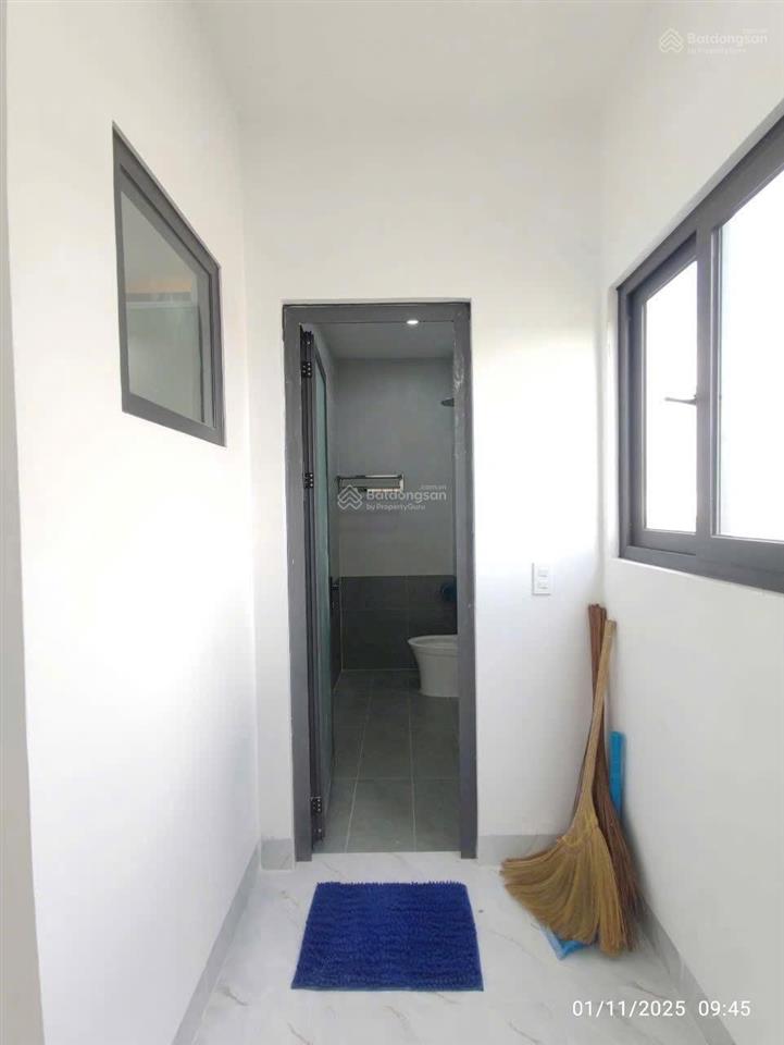 Bán nhà riêng tại đường 824, mỹ hạnh nam, đức hòa, long an, 2,35 tỷ, 125m2 đẹp, nhiều tiện ích