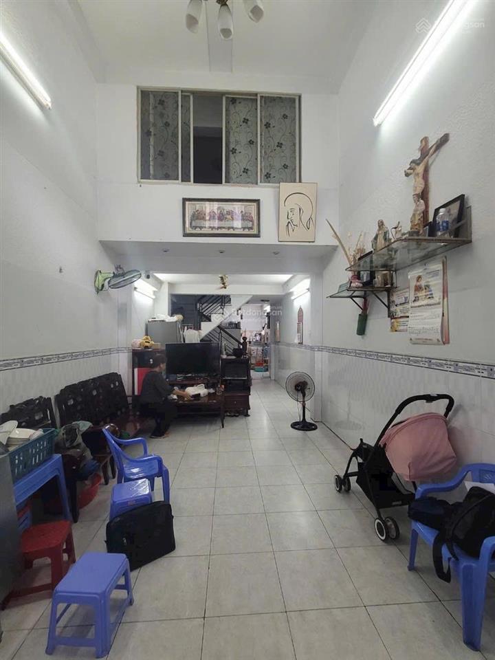 Trường chinh ngã tư bảy hiền. 4 tầng 60m2, ngang 3m6, gồm 4 pn. 5,7 tỷ
