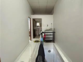 Gấp bán nhà 2 tầng 65m2, ngang hơn 5m ngay nguyễn thị đặng, trung tâm q.12 giá chỉ hơn 3 tỷ