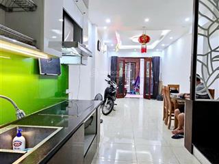 Nhà đẹp việt hưng 5 tầng gần phố  ô tô gần  giá 6.x tỷ cực tốt