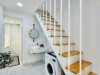 Chính chủ bán nhà  quận phú nhuận  đường đoàn thị điểm  dt 26m2  4.350 tỷ