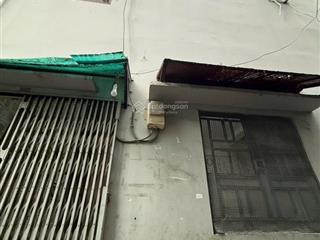 Hẻm cực kỳ yên tĩnh  hoà hưng  40m2  3 tầng đúc có sân thượng  giá 5.6 tỷ