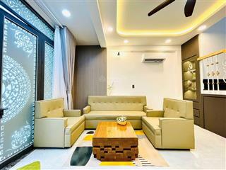 Vip lê văn sỹ  55m2  3 phòng ngủ có phòng trệt
