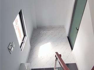 Nhà phú nhuận gần ngã 3 hồ văn huê, 27m², 2 lầu, sân thượng, dòng tiền thuê 1112tr/tháng