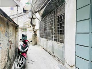 Hàng hiếm trung tâm ba đình ngõ rộng 2 mặt thoáng nhà dân xây chắc chắn sổ nở hậu về ở ngay