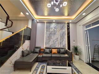 Nhà phố thạnh xuân 25, siêu đẹp, sân xe hơi, ngay sát thạnh xuâ 25, đường 32m đang làm
