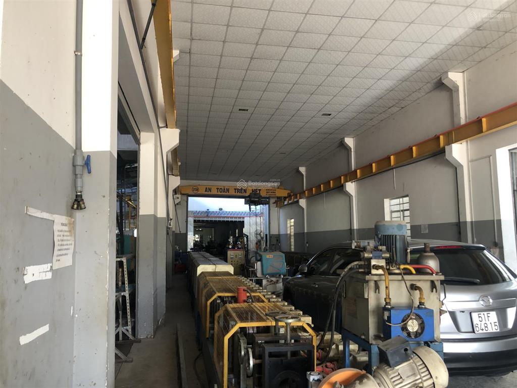 Xưởng lớn dtsd 4000m2, thổ cư gần full, ngộp bán gấp giá tốt, sắp mở đường 30m tương lai tăng mạnh