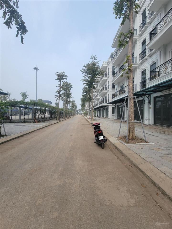 Bán nhà liền kề 5 tầng khu đô thị đông dương