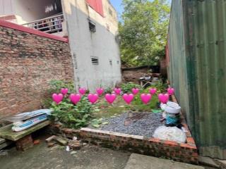 Bán gần 45m2 trung oai  ô tô đỗ cửa 50m ra trục chính bìa làng  di chuyển nội thành 10 phút