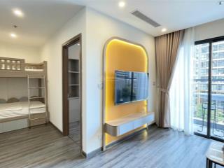 Chính chủ bán căn 1n+ 51m2 loại căn to phân khu cao cấp zenpark hướng đông nam mặt thoáng.