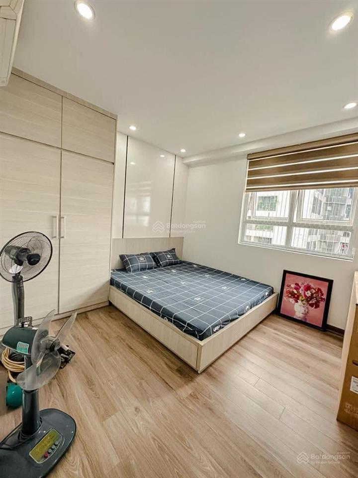 Căn góc  2 ngủ 2 vệ sinh  full nội thất  có slot gửi oto