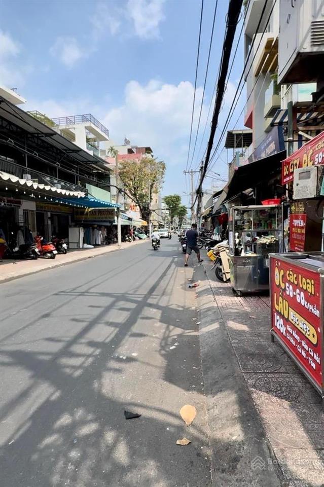 Nhà mặt phố phú thọ hòa, bán gấp 80 tỷ, 400m2, 5pn + 5wc, mặt tiền 12m