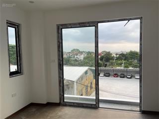 Căn nhà duy nhất giá nhỉnh 5 tỷ văn hội 30m2, 5 tầng, mt 3.25m, giá 5.7 tỷ bắc từ liêm