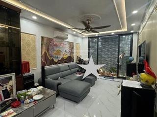 Bán nhà hvtc 52m, dân xây kiên cố 5 tầng thang máy, ngõ nông rộng, 30m ra ô tô tránh, hơn 10 tỷ.