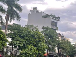 Hiếm, đất chu huy mân, lô góc, cạnh hồ, đường rộng, 60m2, mt 4,5m, ô tô ngủ trong đất, giá 8,45 tỷ