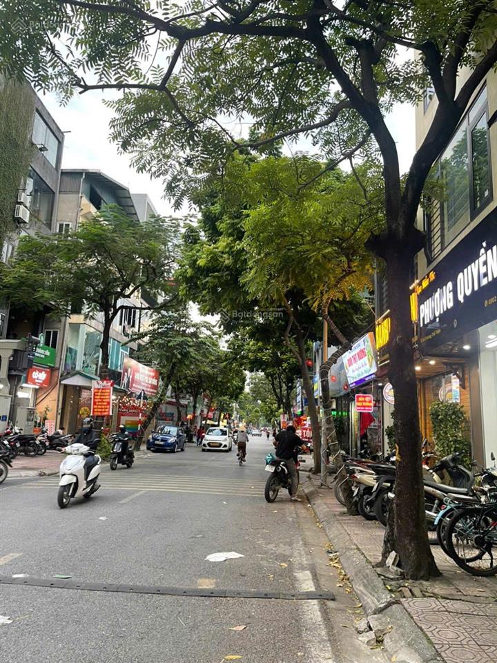 Hiếm, đất chu huy mân, lô góc, cạnh hồ, đường rộng, 60m2, mt 4,5m, ô tô ngủ trong đất, giá 8,45 tỷ