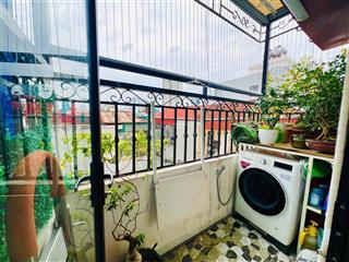 Cho thuê căn hộ ccmn chính kinh, thanh xuân, ngõ rộng nông, dt 50m2, 2 ngủ, giá chỉ 7,5tr