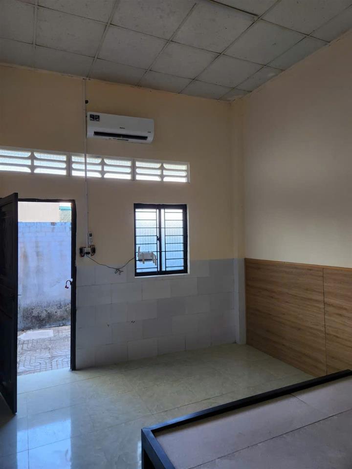 Cho thuê dãy trọ 20 phòng  Ngã 3 Hương Toàn Bến Tràm  45tr/tháng - Sẵn máy lạnh