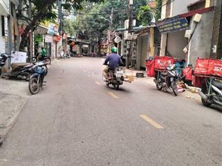 Phú diễn dân xây ô tô đỗ, kd 140m mt 4.6m giá 15 tỷ