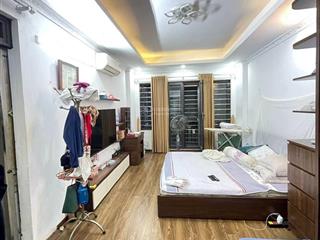 Hộ khẩu hbt  hn. bán nhà phố minh khai hb 7. dt 32m2, 4 tầng, mt 4m.