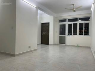 Chung cư nhất lan 2. 67m2. 2pn 2wc. căn góc bancong thoáng mát chỉ 2.x tỷ tl. sổ hồng sẵn