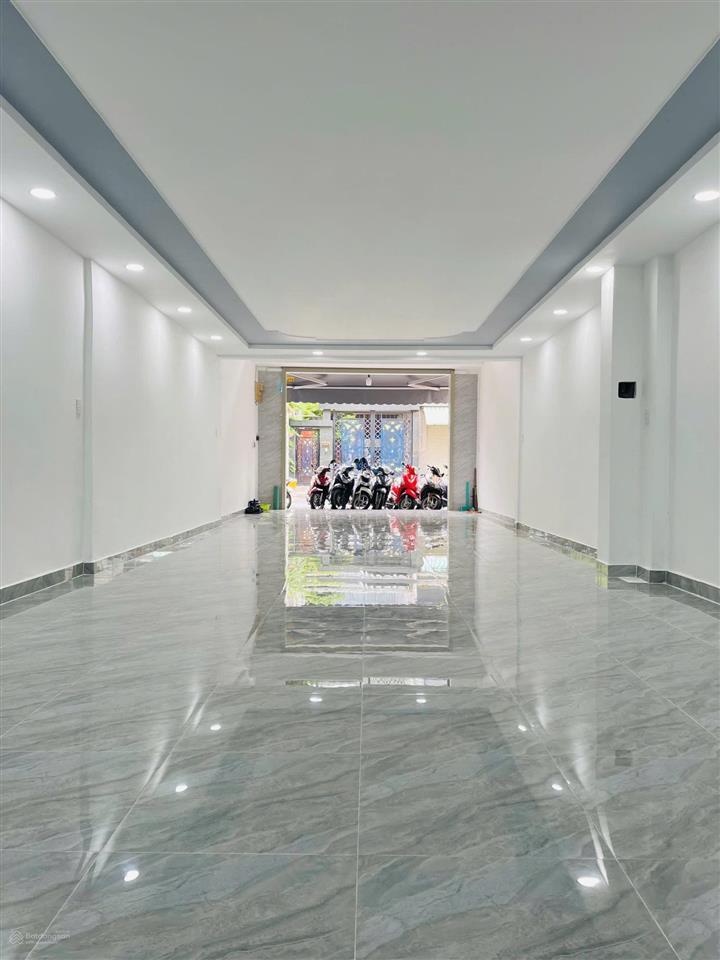 Mặt tiền 5m trần thị cờ quận 12