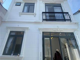 Nhà riêng ngay đường kênh mương lệ, 1 trệt 2 lầu 4 phòng ngủ 3wc. giá 2tỷ630 còn thương lượng
